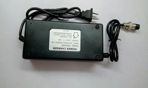 糖心VIONG视频网站池充電器.jpg